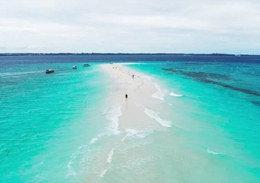 Nakupenda Sandbank